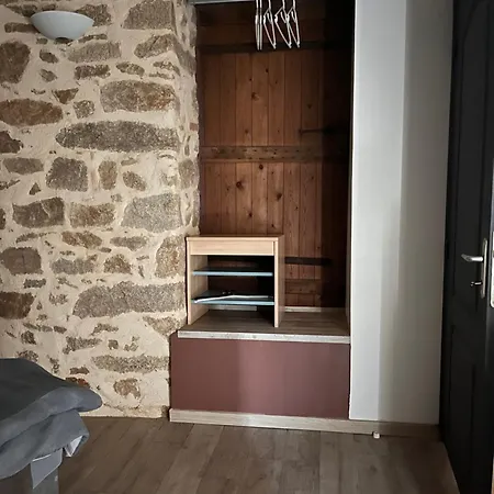 Pierres Apparentes Apartment *